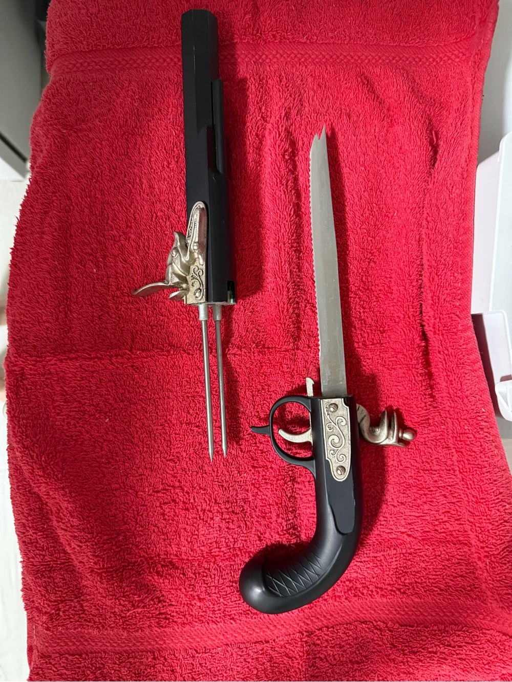 Antique Dueler Flintlock Pistol Meat Carving Set